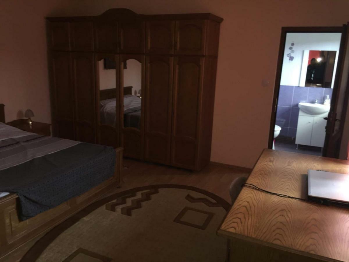 Casa Mirela Hotel Турда Екстериор снимка